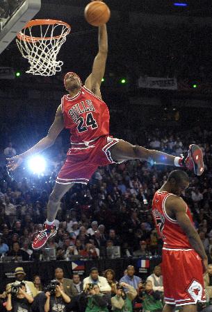 自己球衣背 自己球衣背