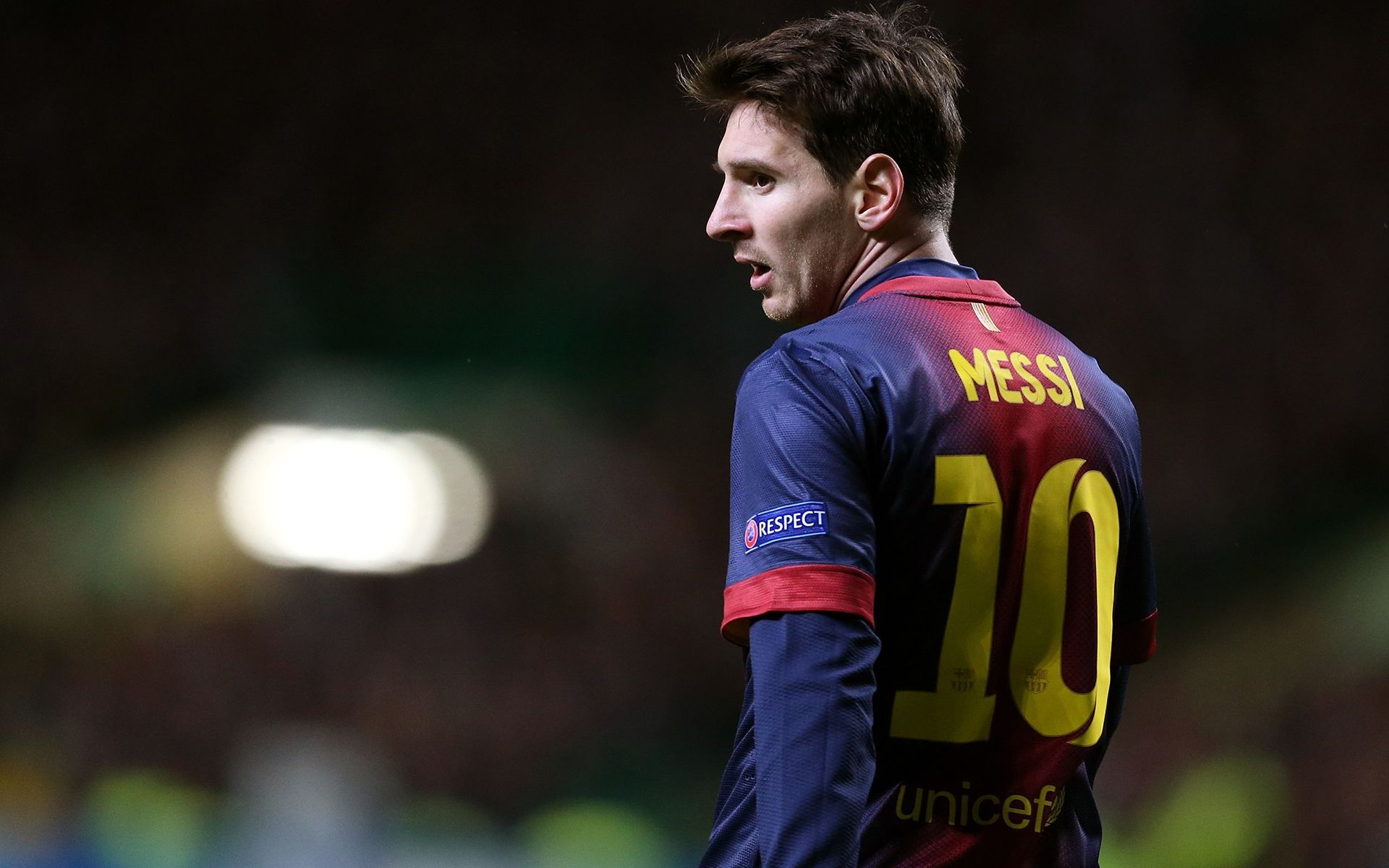 他特别强调 他特别强调