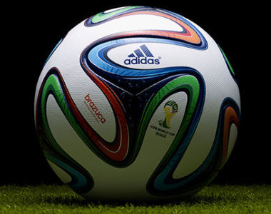 艺术体操是 艺术体操是