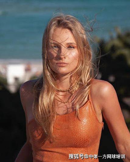 这些表现突 这些表现突